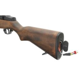 M1 Garand veikimo ir galinio taikiklio detalė – autentiškas WWII dizainas