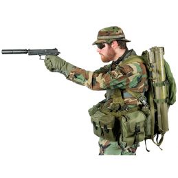 MK23 Assassin pistoles replika ar klusinātāju